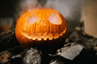 Halloween Spending to Reach $13.5 Billion in 2026, Reflects Consumer Trends